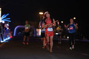 BIB: 834061
                            <button type="button" onclick="openModal(20751819)" class="btn btn-primary btn-sm float-right btn-popup" data-toggle="modal" data-target=".modal-high-quality">
                        <i class="fas fa-shopping-cart"></i> Add to Cart
                    </button>
                                            <button type="button" onclick="isThisMe(20751819, true)" class="btn btn-success btn-sm float-right btn-popup btn-isme hidden" data-toggle="tooltip" data-placement="bottom" title="นี่คือรูปของคุณใช่ไหม คลิกที่นี่เพื่อเอาเข้าอัลบั้ม">
                        <i class="fas fa-plus"></i> Add to album
                    </button>
                    <button type="button" onclick="isThisMe(20751819, false)" class="btn btn-warning btn-sm float-right btn-popup btn-isnotme hidden">
                        <i class="fas fa-ban"></i> Remove from album
                    </button>